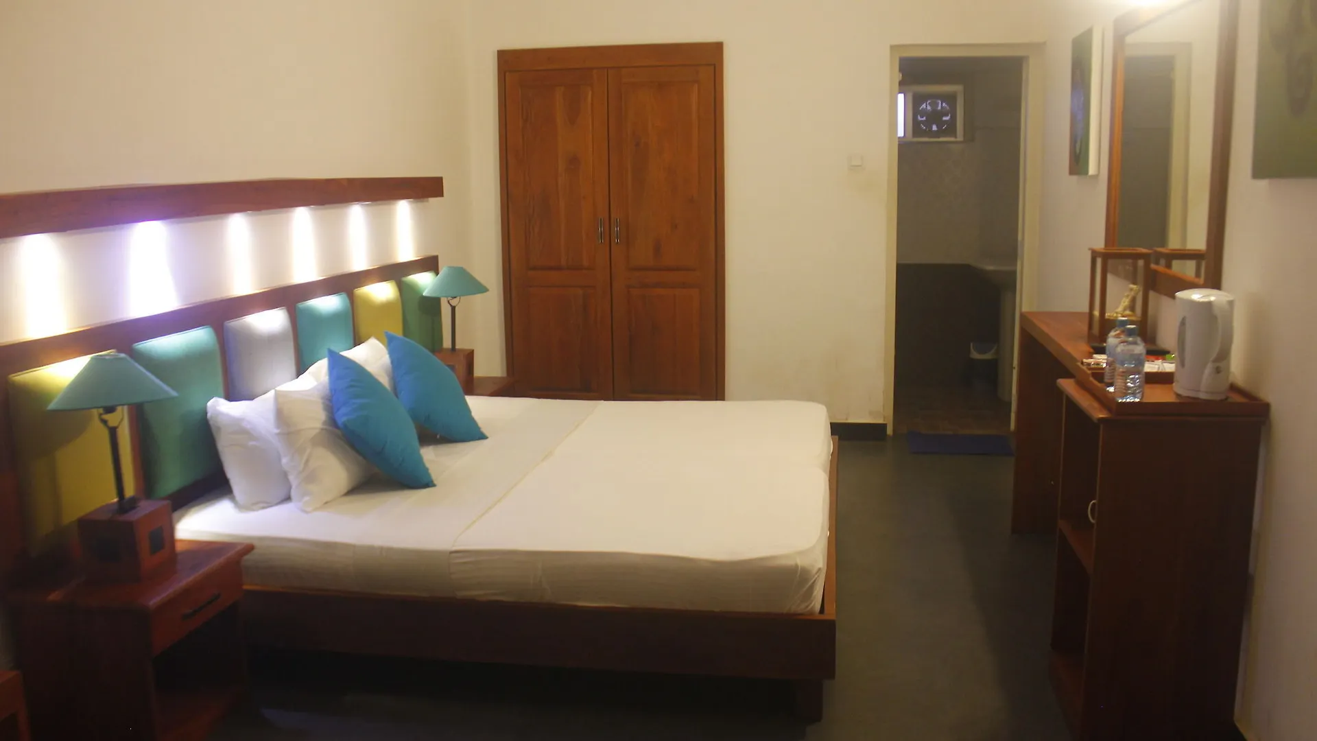 Star Beach Guest House Negombo Hotel