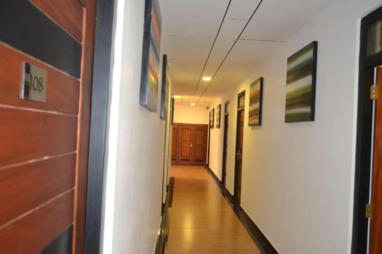Star Beach Guest House Negombo 2*,  Sri Lanka
